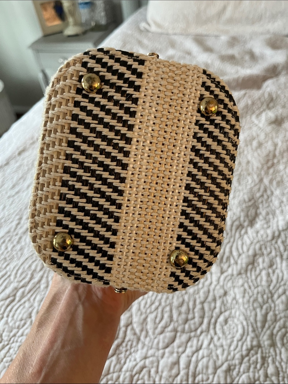 Woven Mini Box Bag in Black & Cream with Gold Chain - Picture 4 of 5